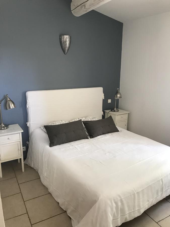 Mas Des Limites Bed & Breakfast Rognonas Ngoại thất bức ảnh
